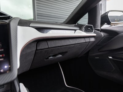 2026 Lamborghini Revuelto Base