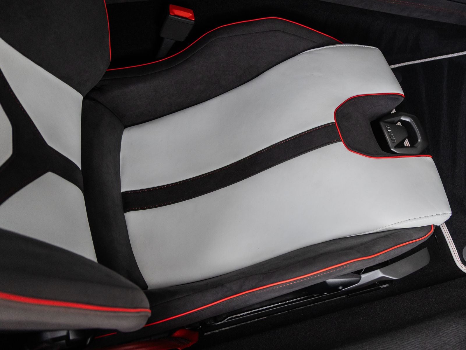 2026 Lamborghini Revuelto Base