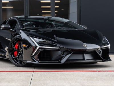 2026 Lamborghini Revuelto Base