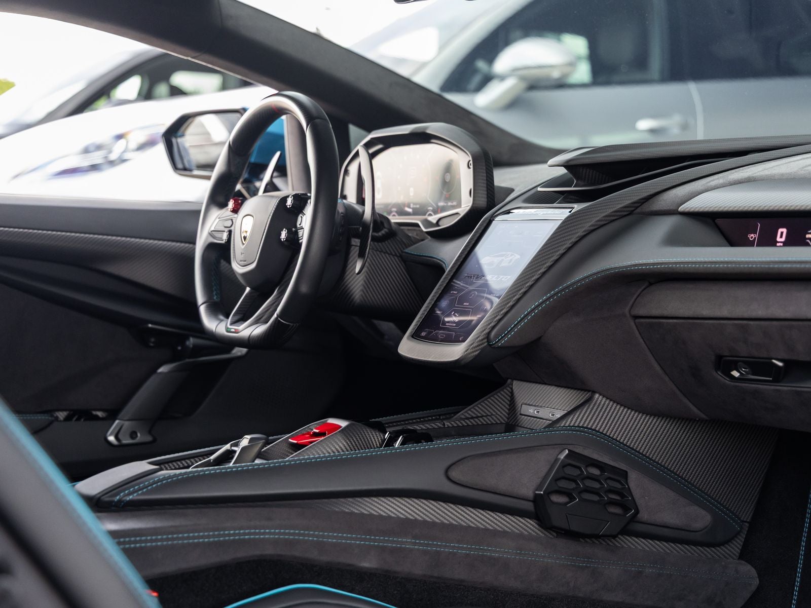 2025 Lamborghini Revuelto Base