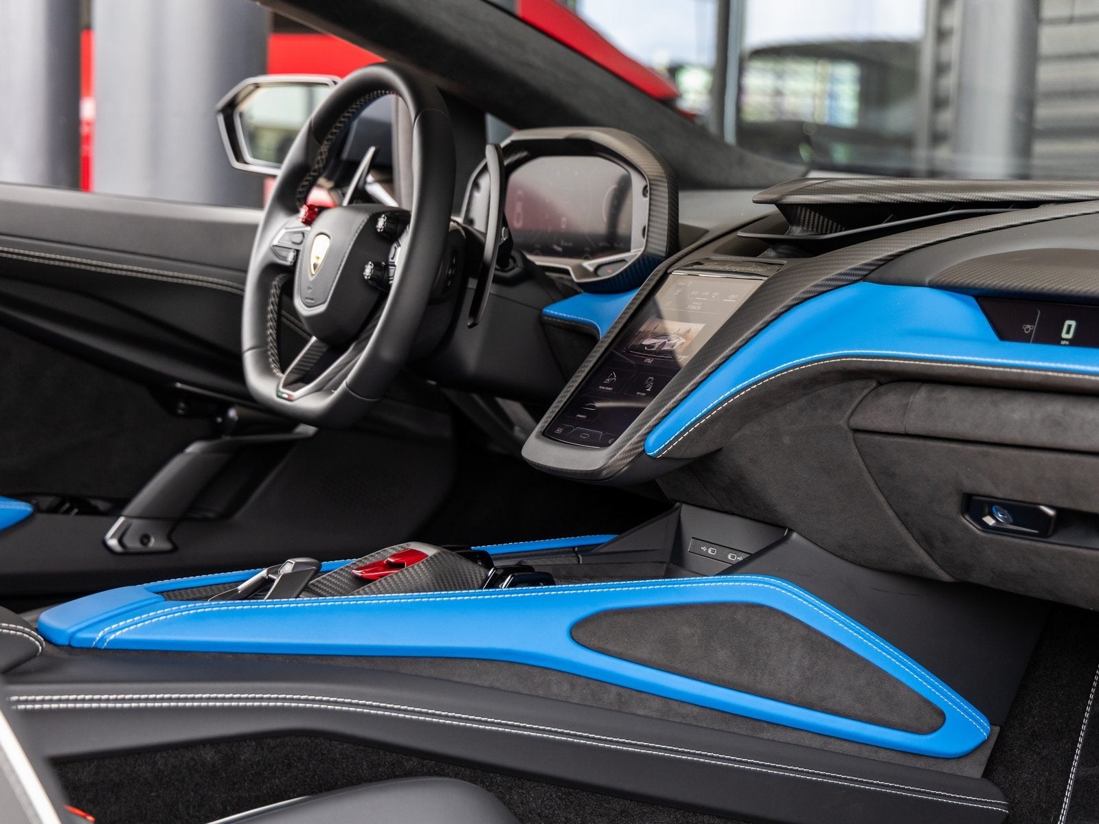 2024 Lamborghini Revuelto Base