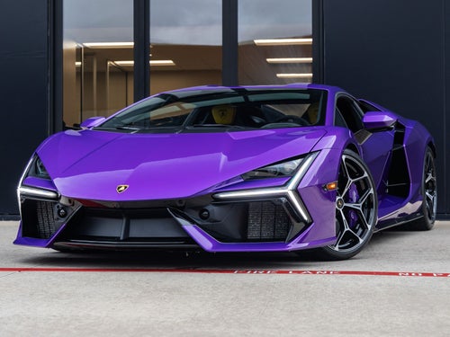 2025 Lamborghini Revuelto Base
