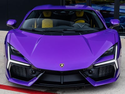 2025 Lamborghini Revuelto Base