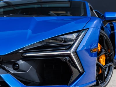 2026 Lamborghini Revuelto Base