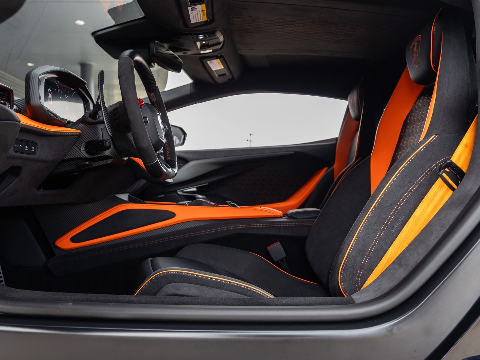 2026 Lamborghini Revuelto Base