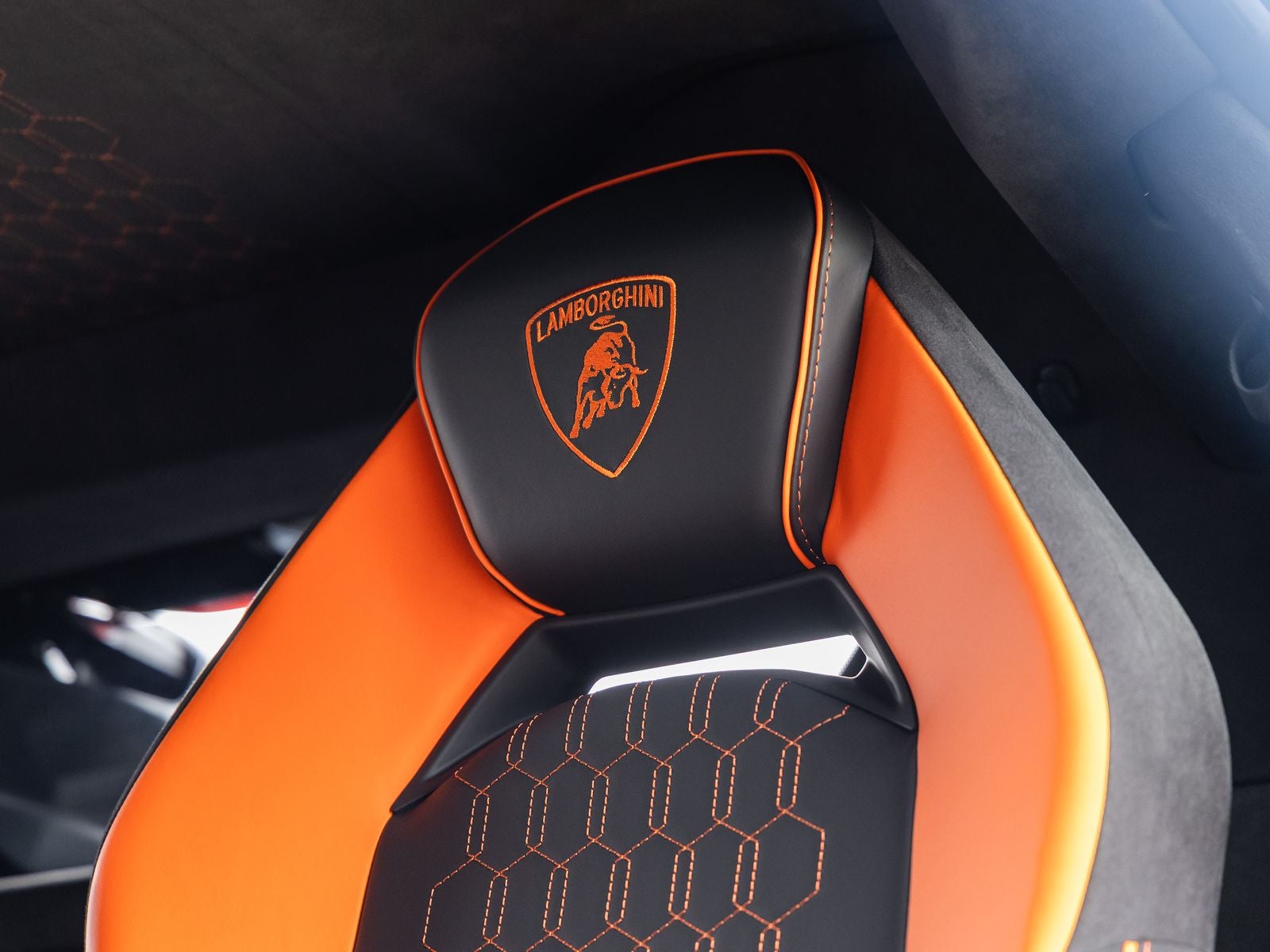 2026 Lamborghini Revuelto Base