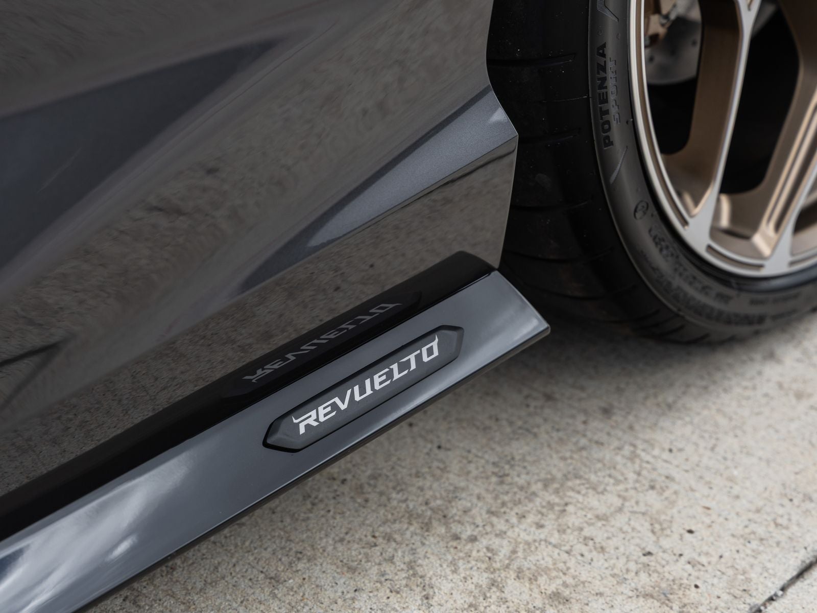 2026 Lamborghini Revuelto Base