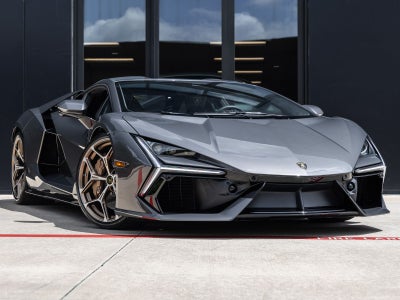 2026 Lamborghini Revuelto Base