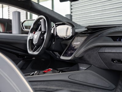 2026 Lamborghini Revuelto Base
