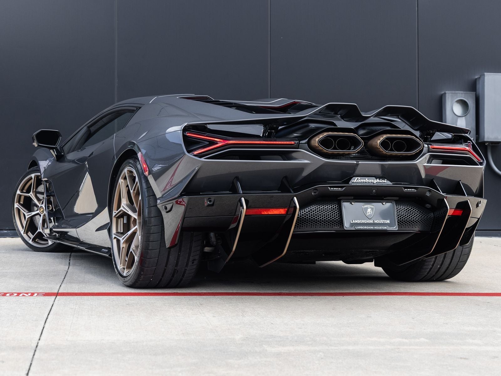 2026 Lamborghini Revuelto Base