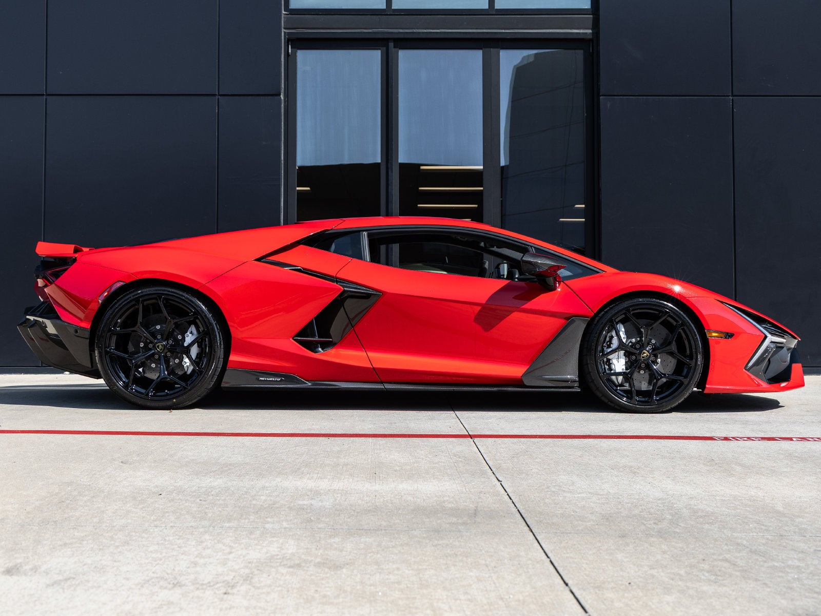 2026 Lamborghini Revuelto Base