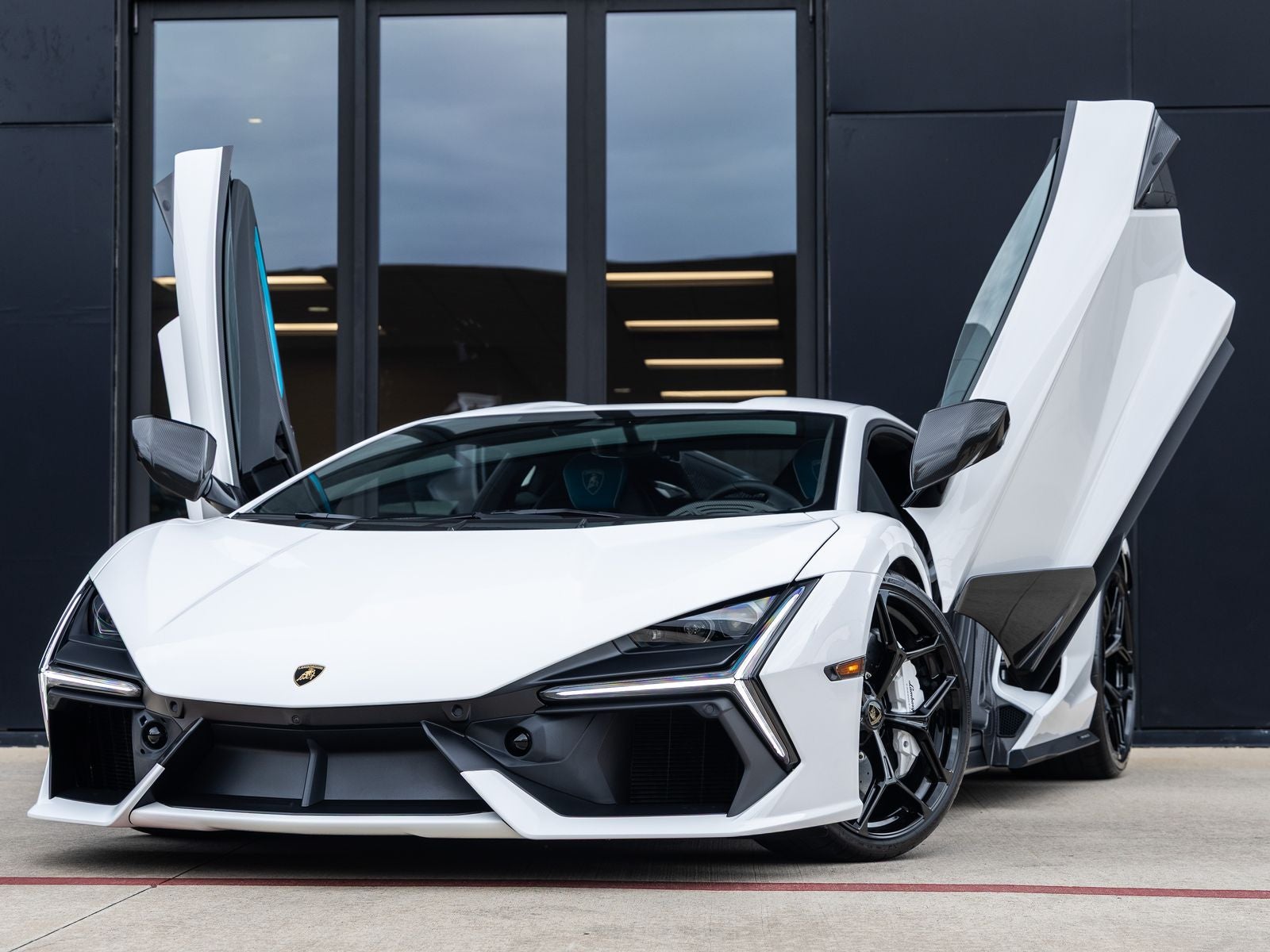 2026 Lamborghini Revuelto Base