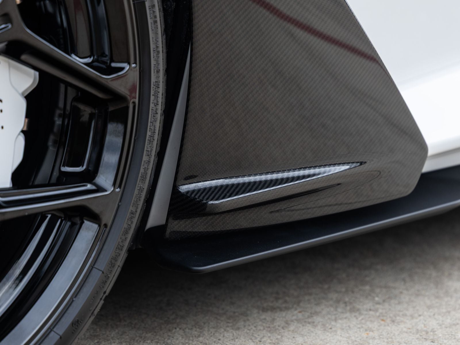 2026 Lamborghini Revuelto Base