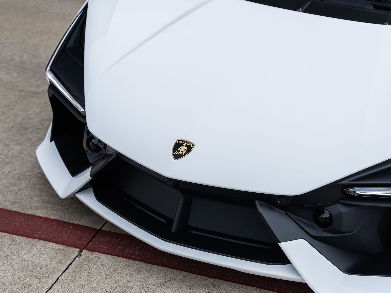 2026 Lamborghini Revuelto Base