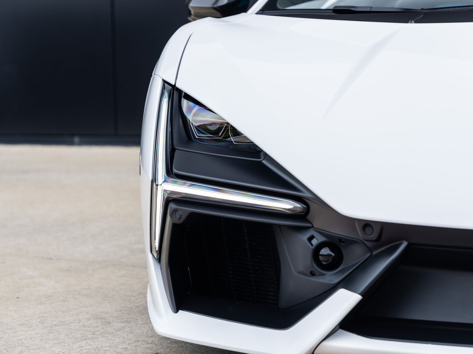 2026 Lamborghini Revuelto Base