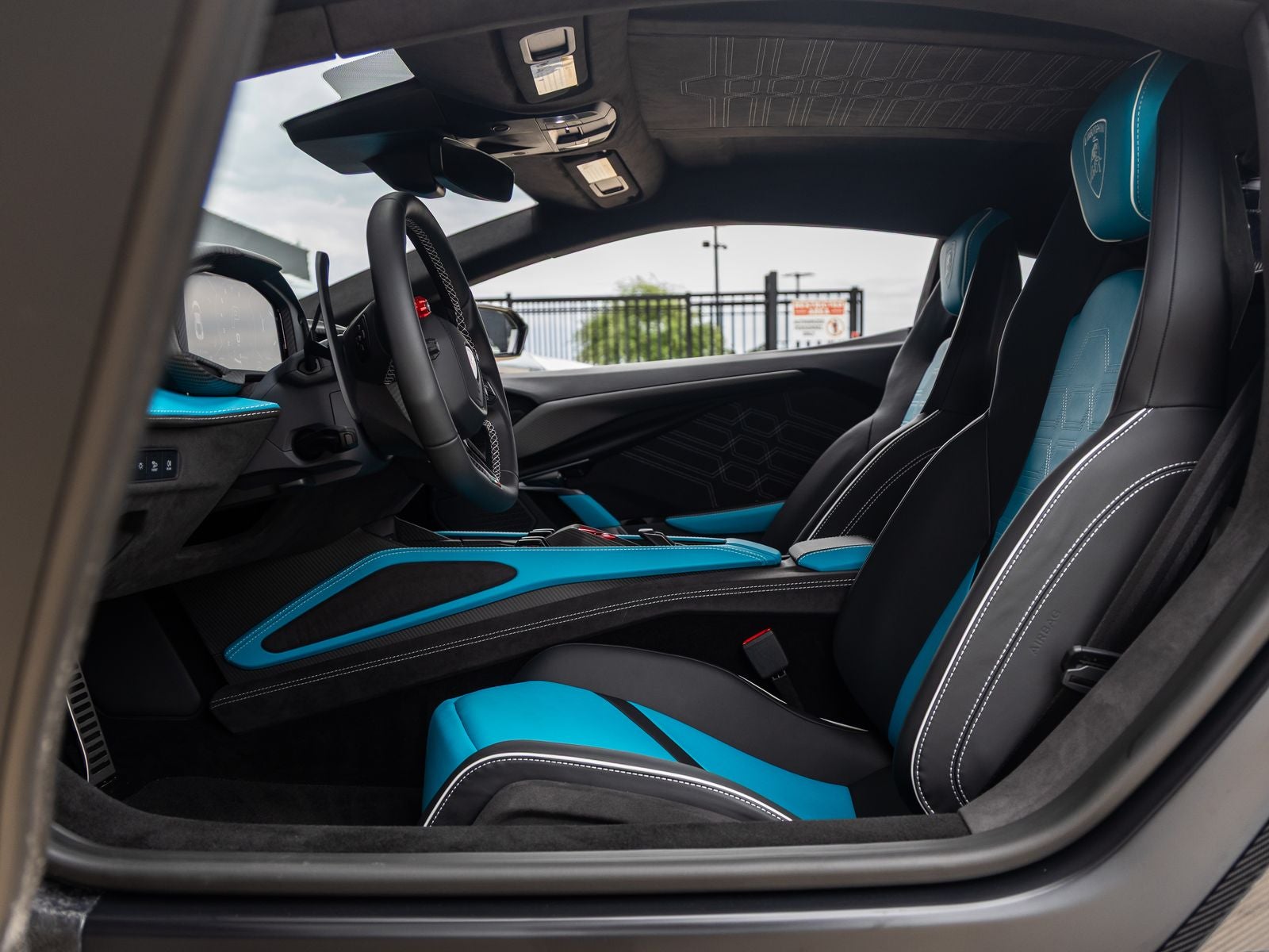 2026 Lamborghini Revuelto Base