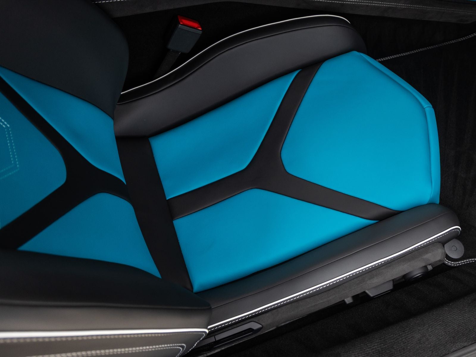 2026 Lamborghini Revuelto Base