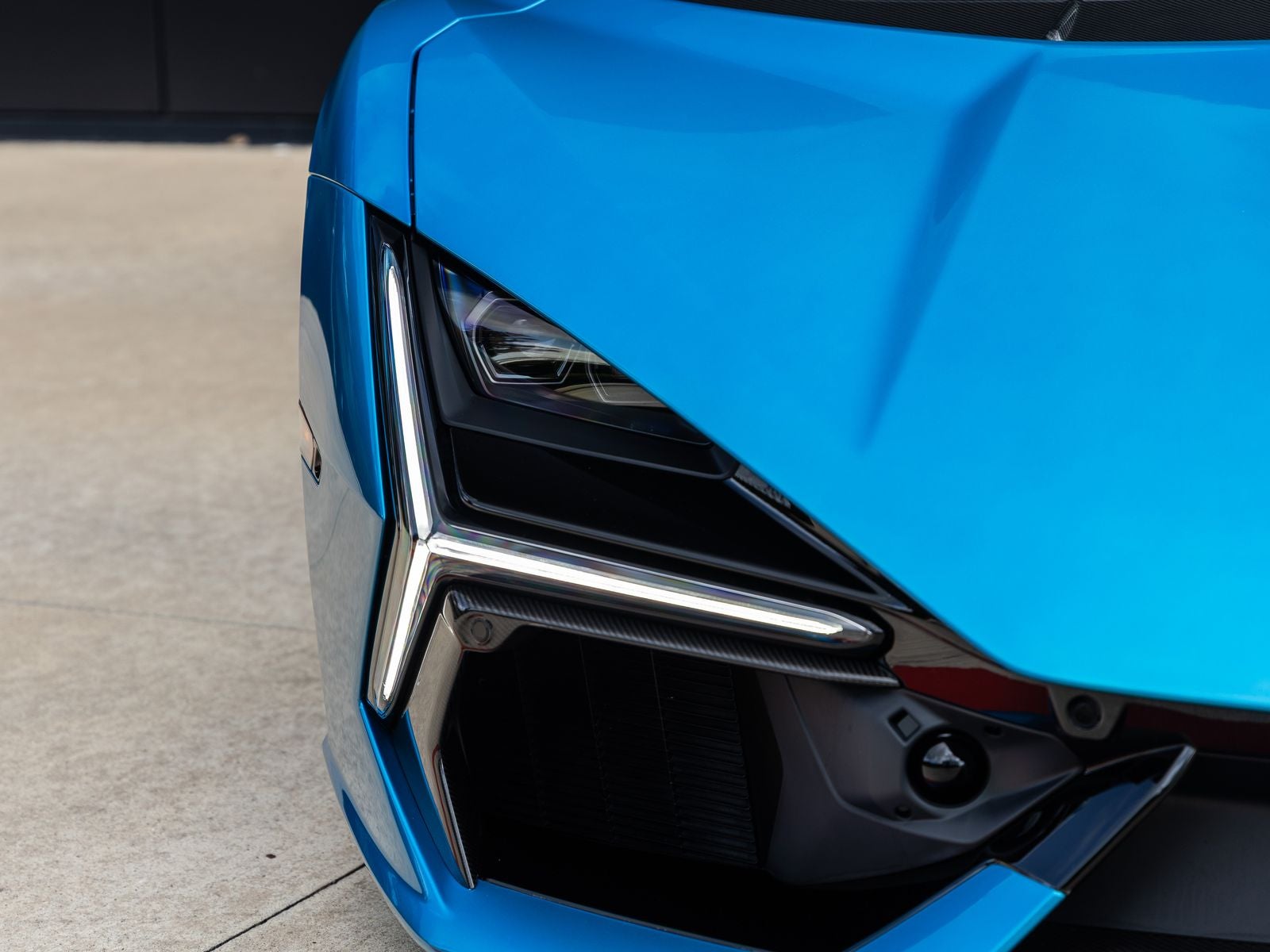 2026 Lamborghini Revuelto Base