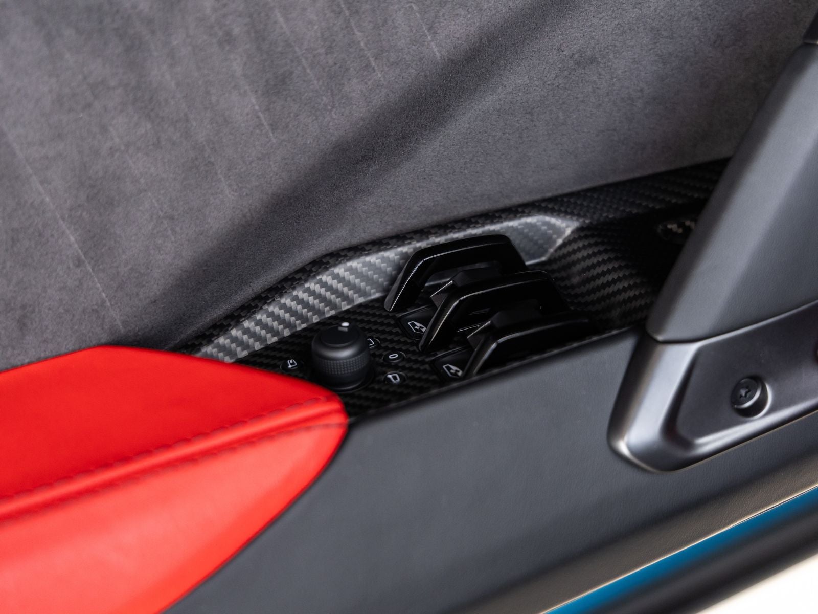 2026 Lamborghini Revuelto Base