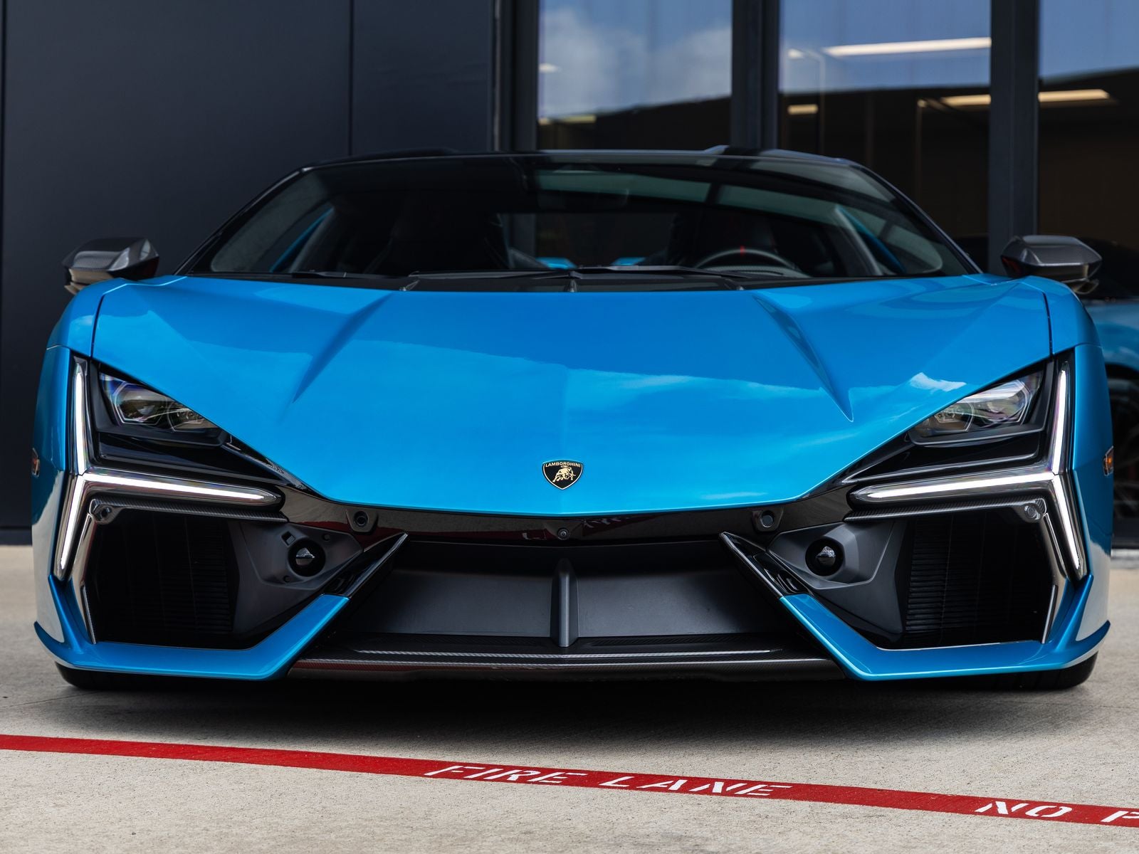 2026 Lamborghini Revuelto Base
