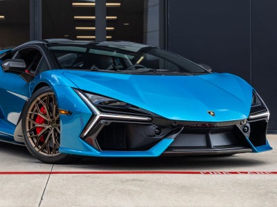 2026 Lamborghini Revuelto Base