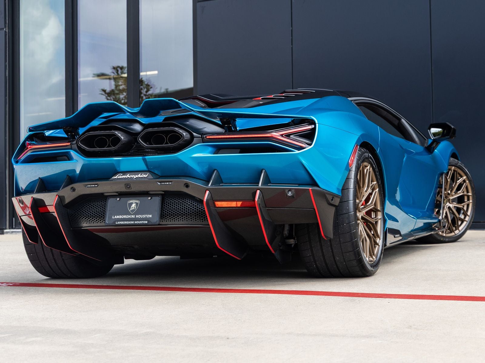2026 Lamborghini Revuelto Base