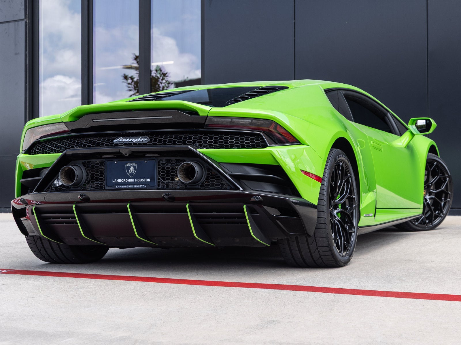 2023 Lamborghini Huracan EVO Base