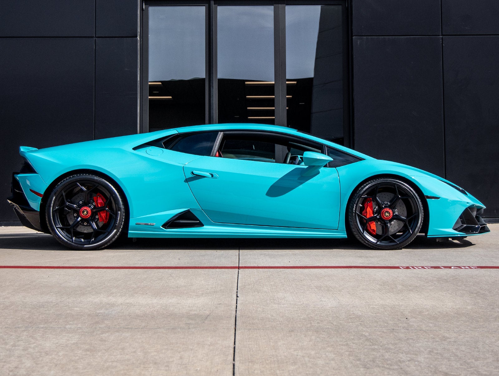 2020 Lamborghini Huracan EVO Base