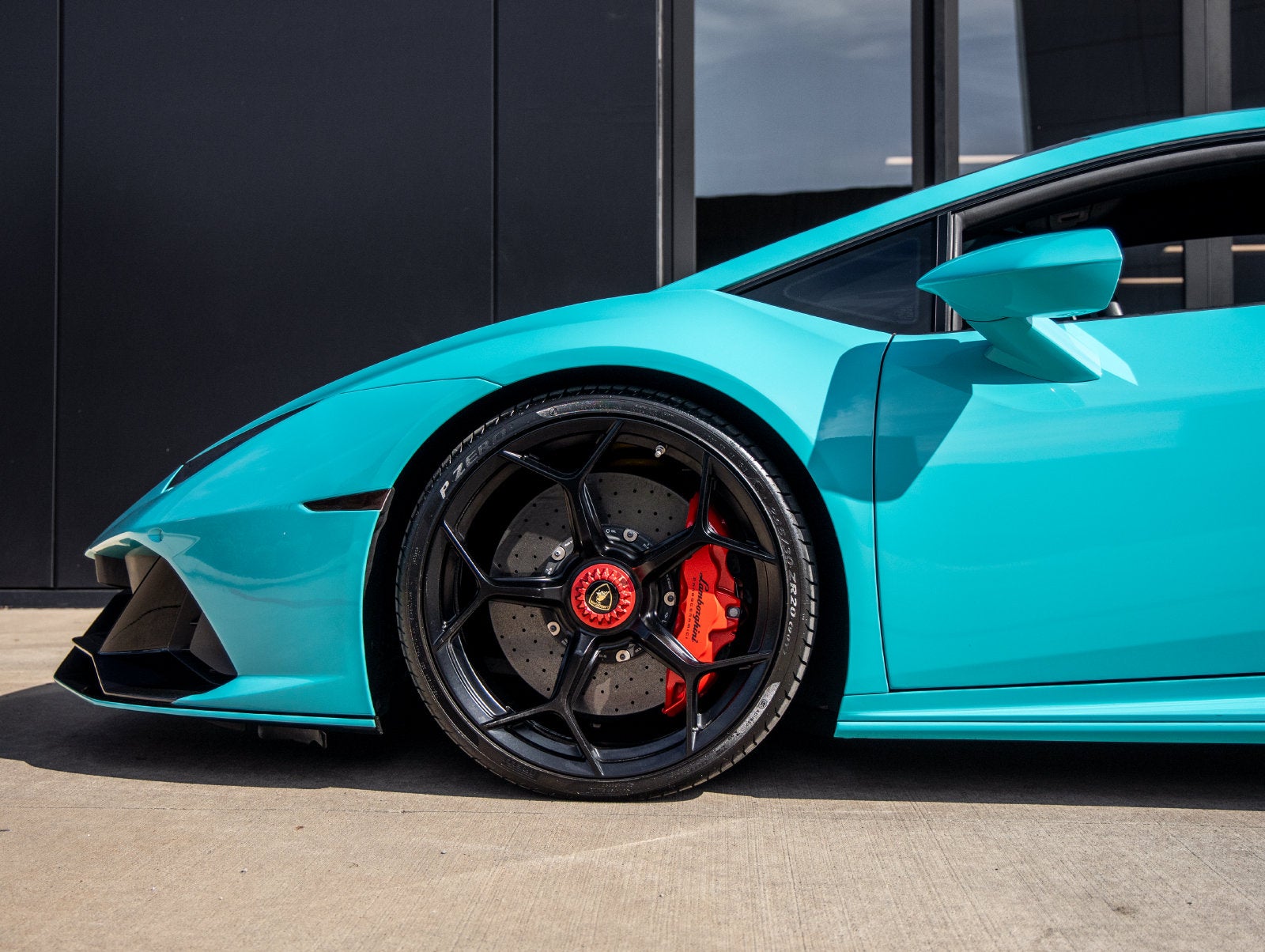 2020 Lamborghini Huracan EVO Base