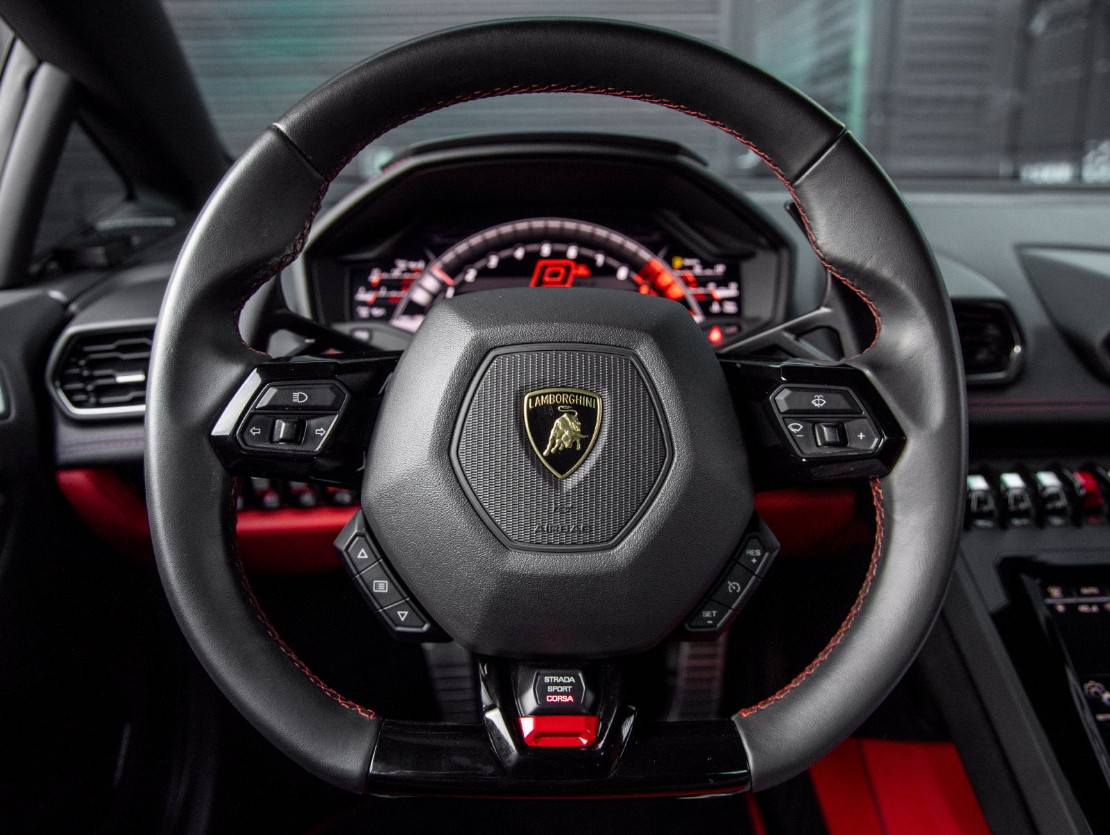 2020 Lamborghini Huracan EVO Base
