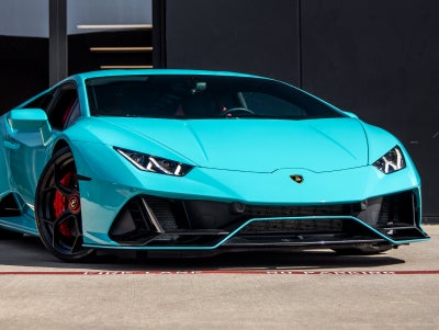 2020 Lamborghini Huracan EVO Base
