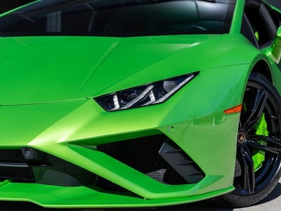2022 Lamborghini Huracan EVO Base