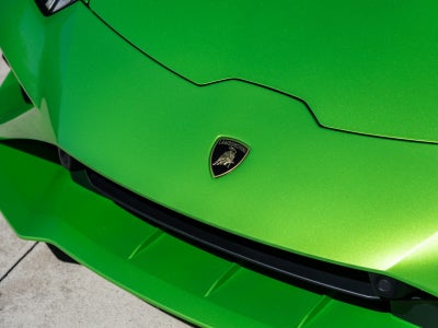 2022 Lamborghini Huracan EVO Base