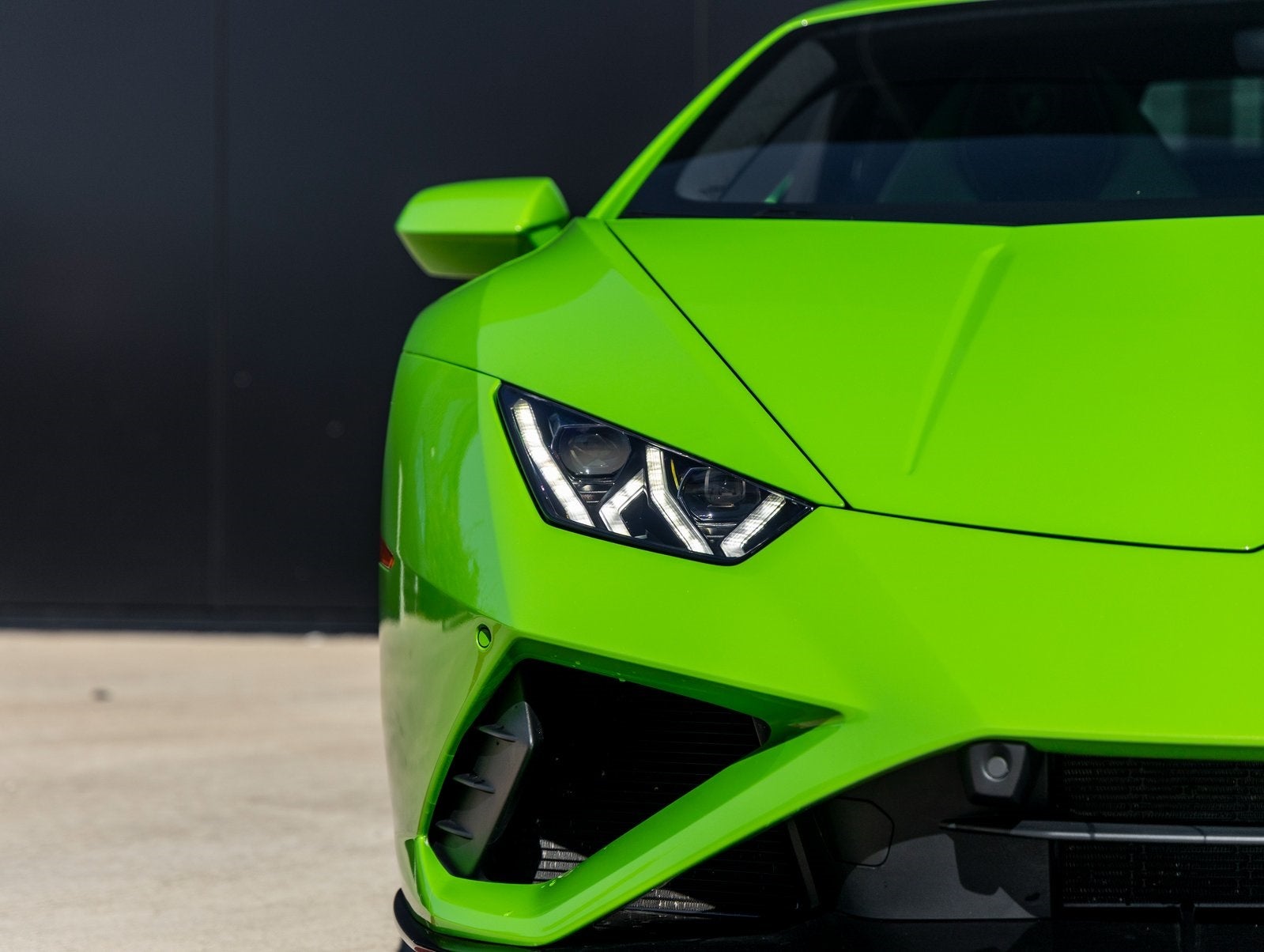 2023 Lamborghini Huracan EVO Base