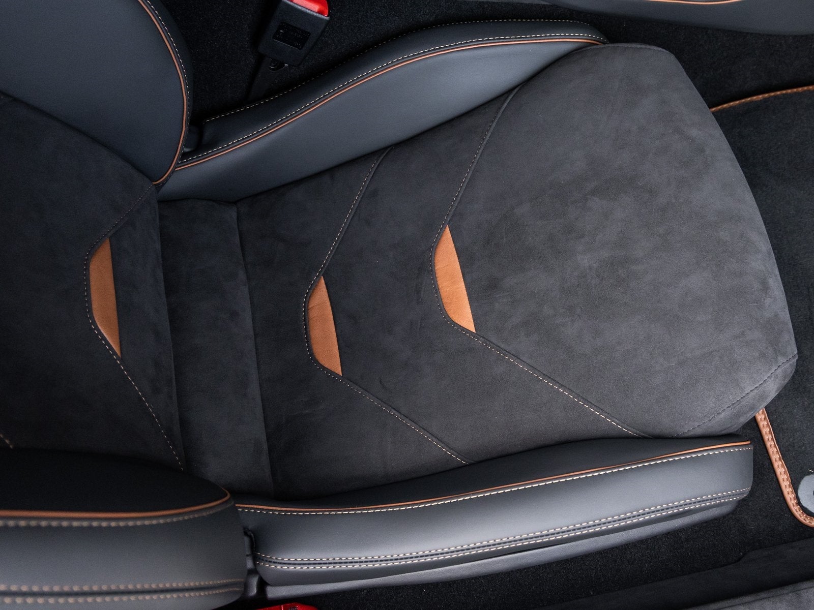 2024 Lamborghini Huracan Sterrato Base