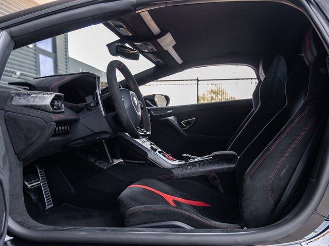 2019 Lamborghini Huracan Performante