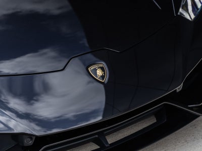 2020 Lamborghini Huracan EVO Base