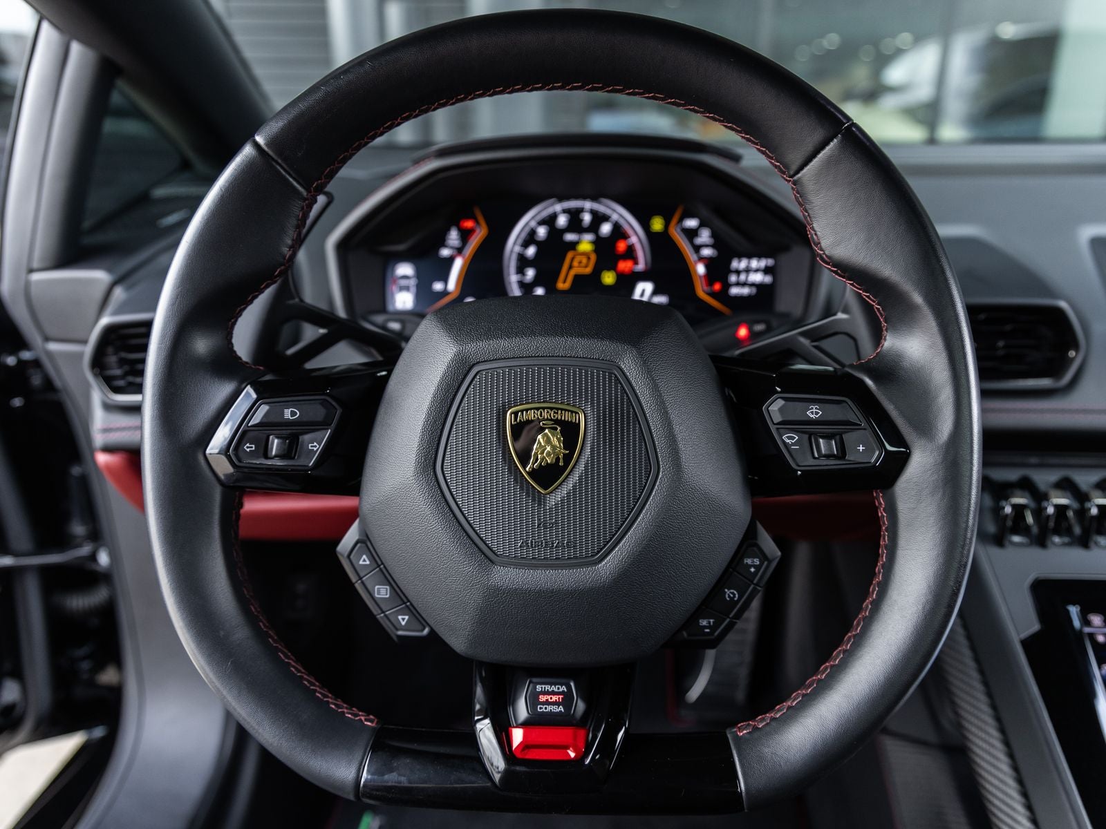 2020 Lamborghini Huracan EVO Base