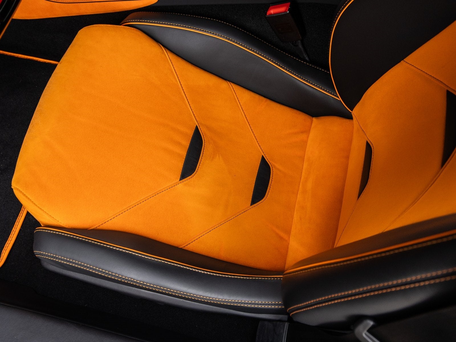 2023 Lamborghini Huracan EVO Base