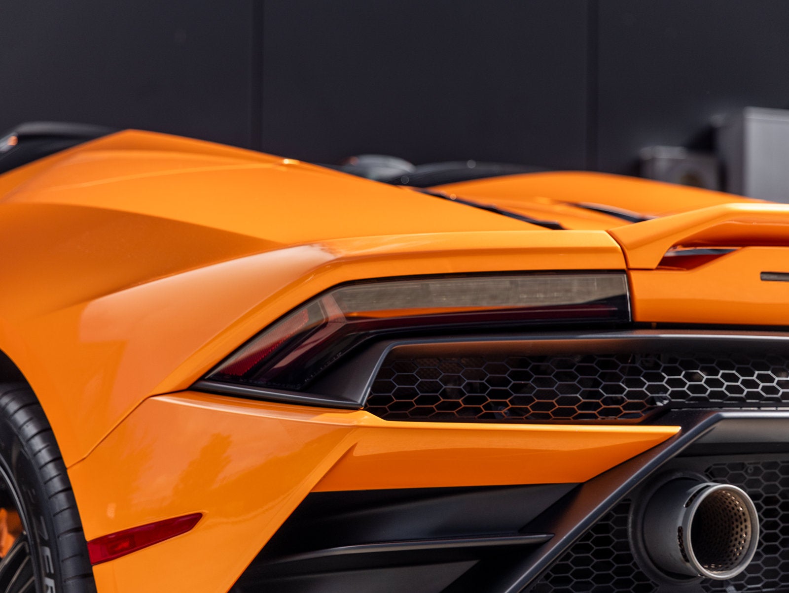 2021 Lamborghini Huracan EVO Base