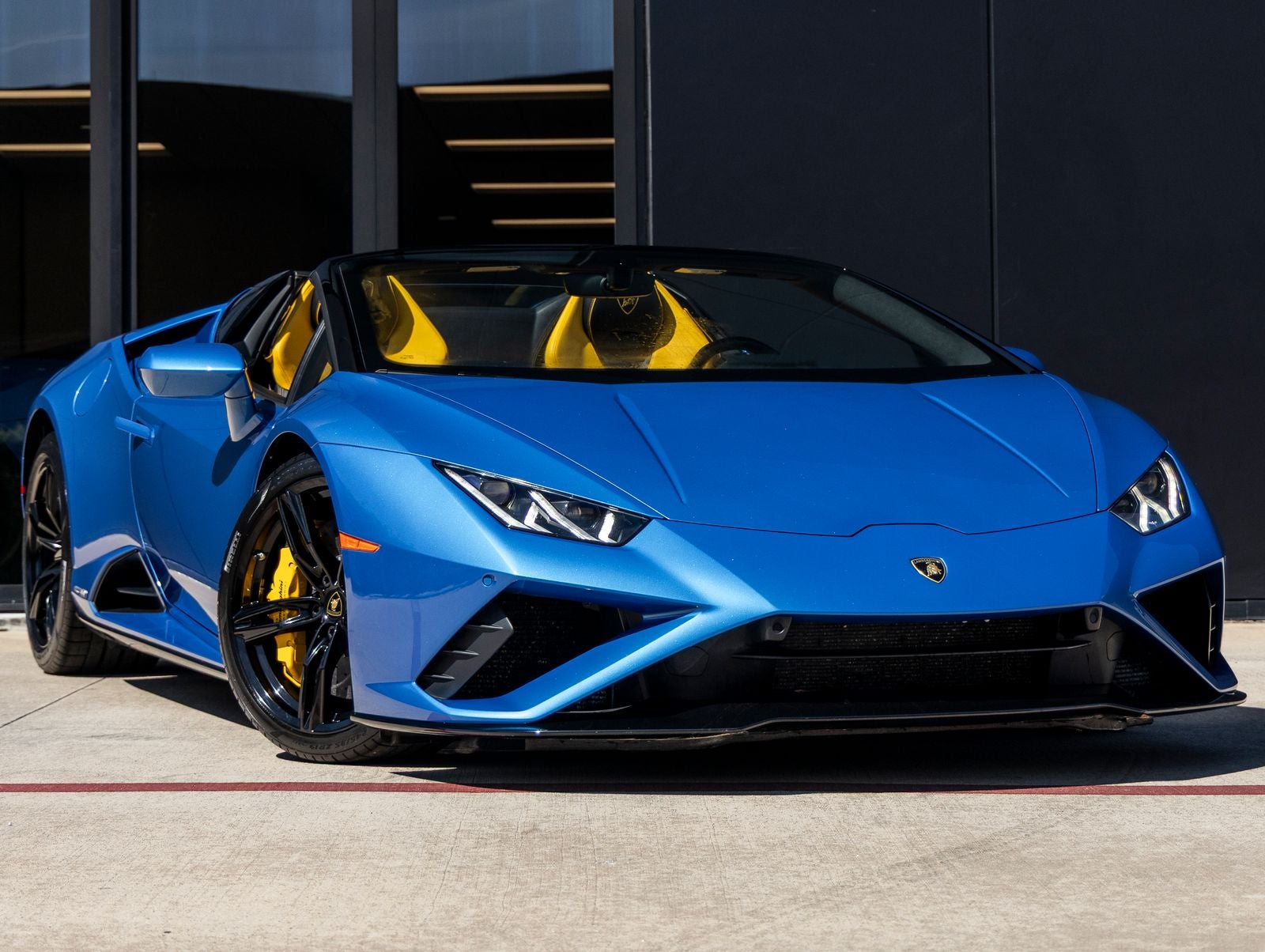 2020 Lamborghini Huracan EVO Base