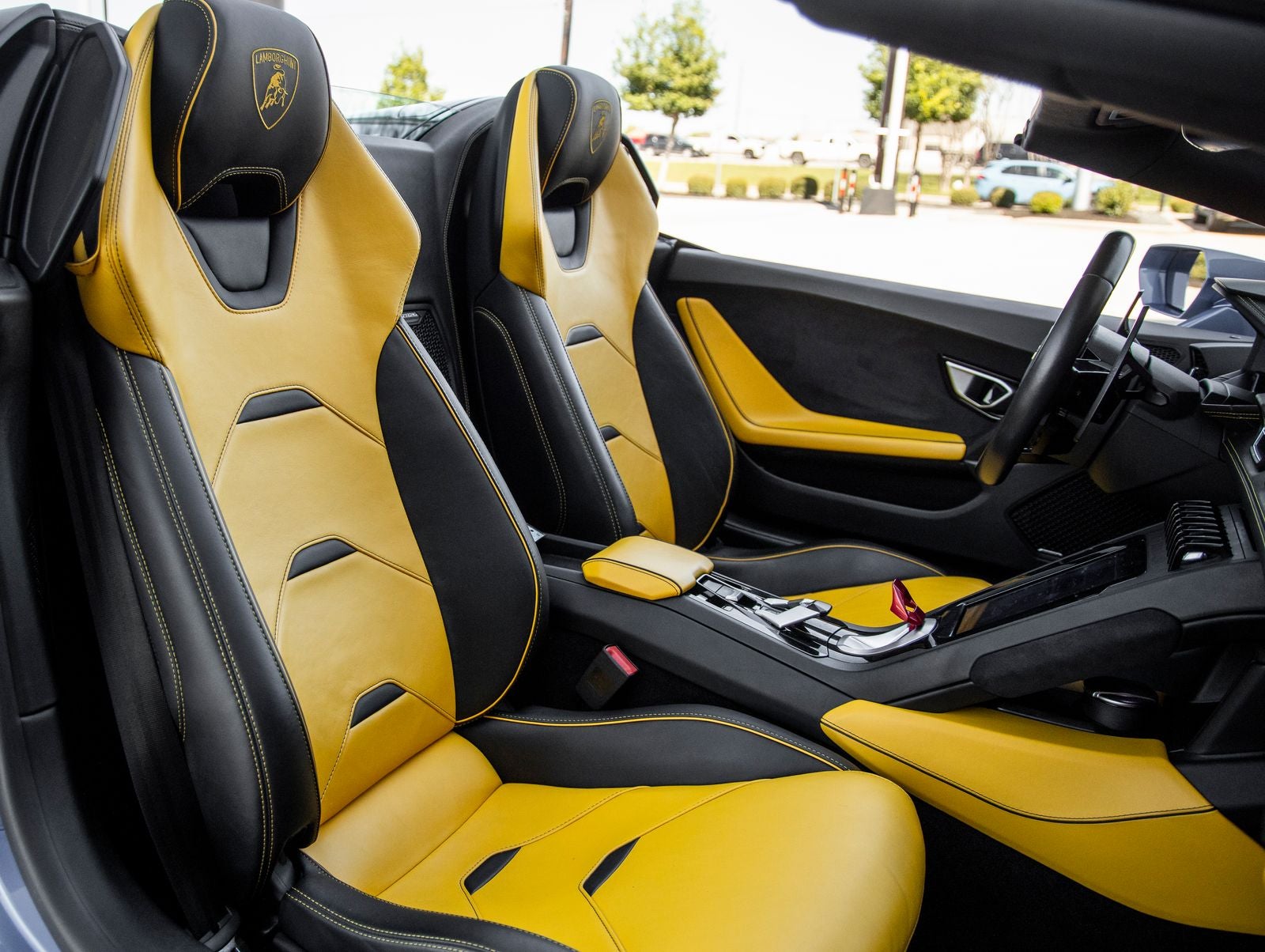 2020 Lamborghini Huracan EVO Base