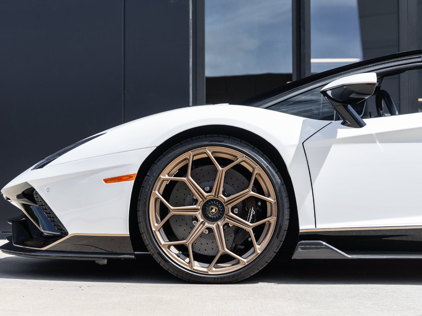 2022 Lamborghini Aventador LP 780-4 Ultimae