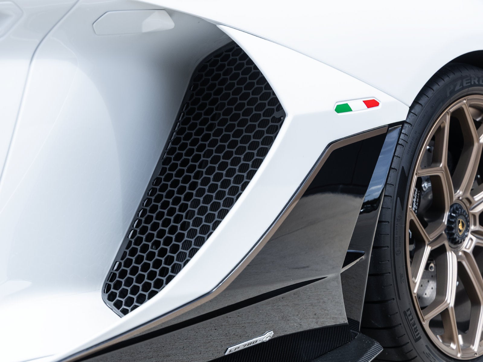 2022 Lamborghini Aventador LP 780-4 Ultimae