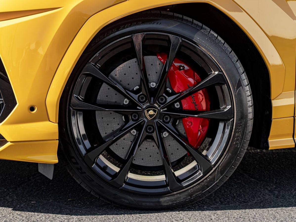 2021 Lamborghini Urus Base