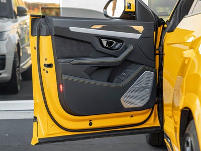 2021 Lamborghini Urus Base