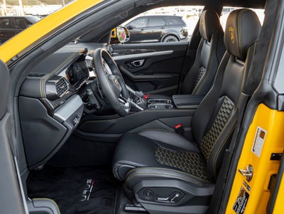 2021 Lamborghini Urus Base