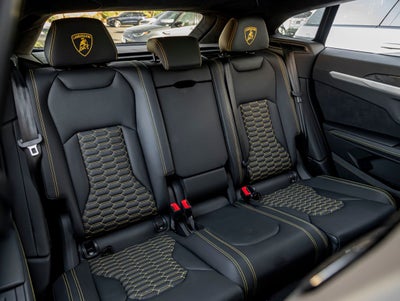 2021 Lamborghini Urus Base