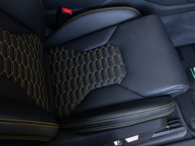 2021 Lamborghini Urus Base