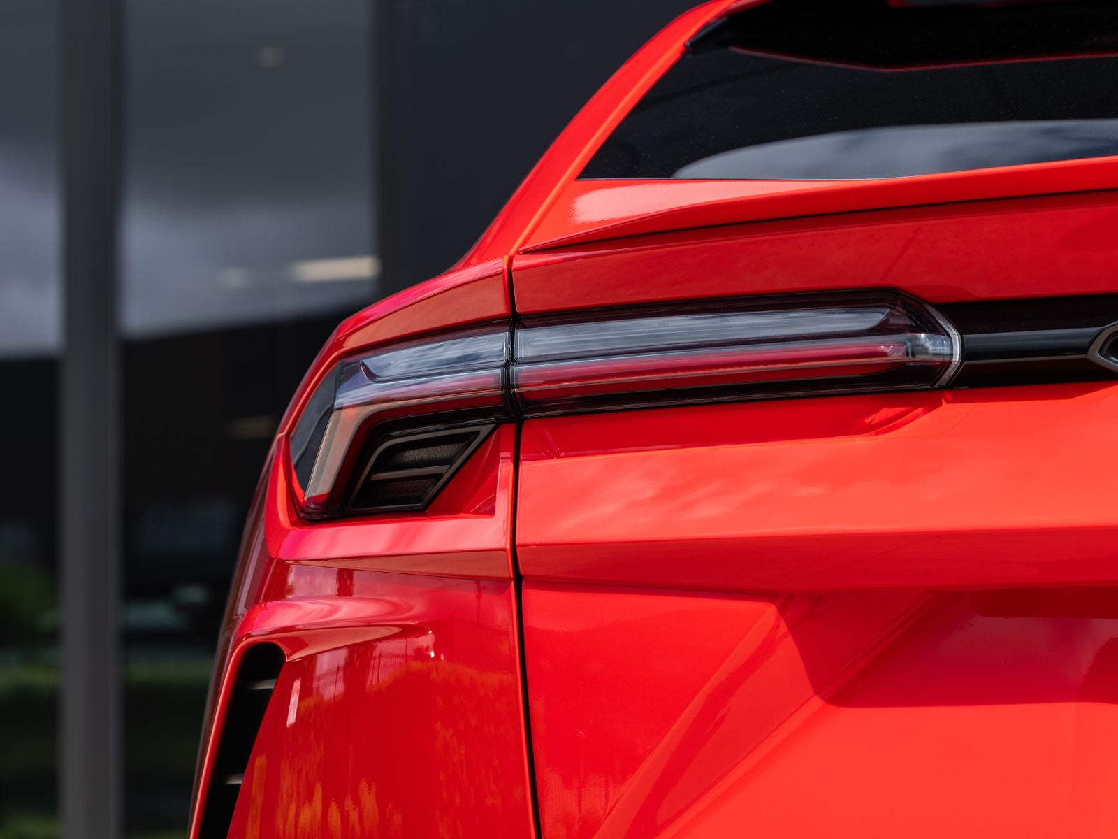 2022 Lamborghini Urus Base